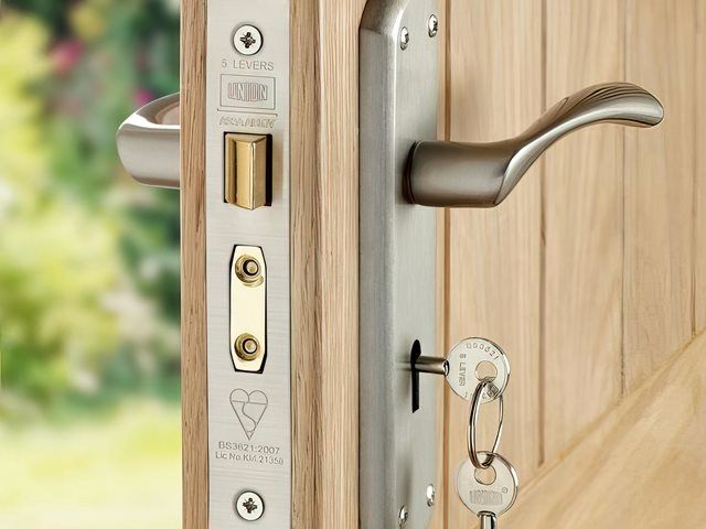 Locksmith Services in Wallsend